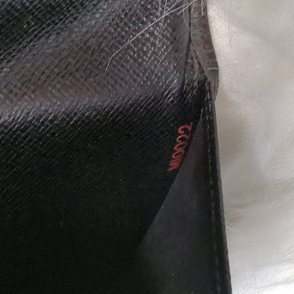 Louis Vuitton Black Epi Leather Continental Wallet - Picture 7 of 7